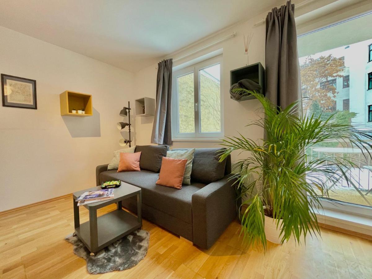 Premium Apartment With Balcony In Classy Area Wien Exterior foto