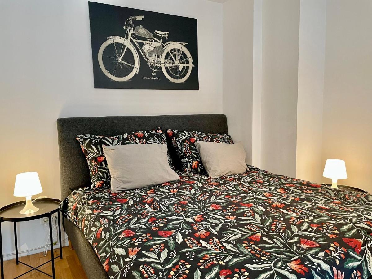 Premium Apartment With Balcony In Classy Area Wien Exterior foto